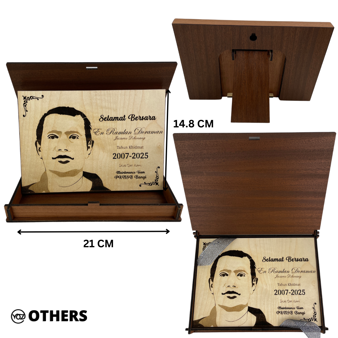 DISPLAY ARTS